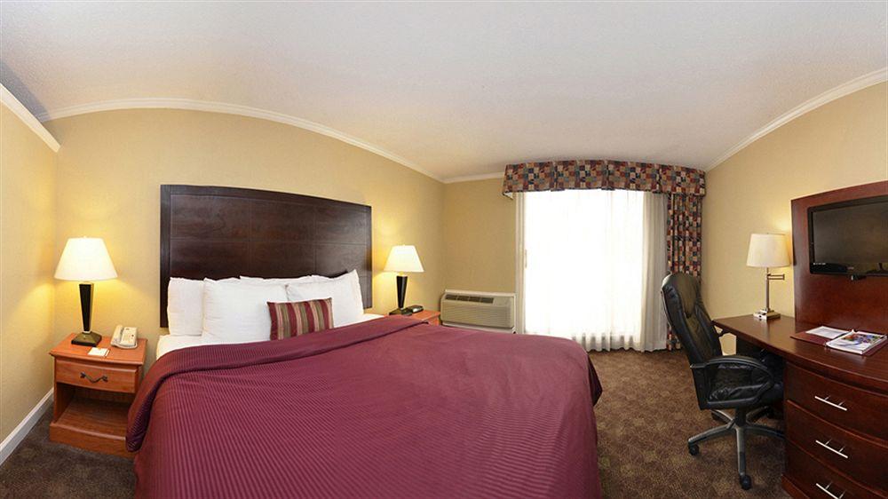 Travelodge By Wyndham Texarkana Ar Exterior photo
